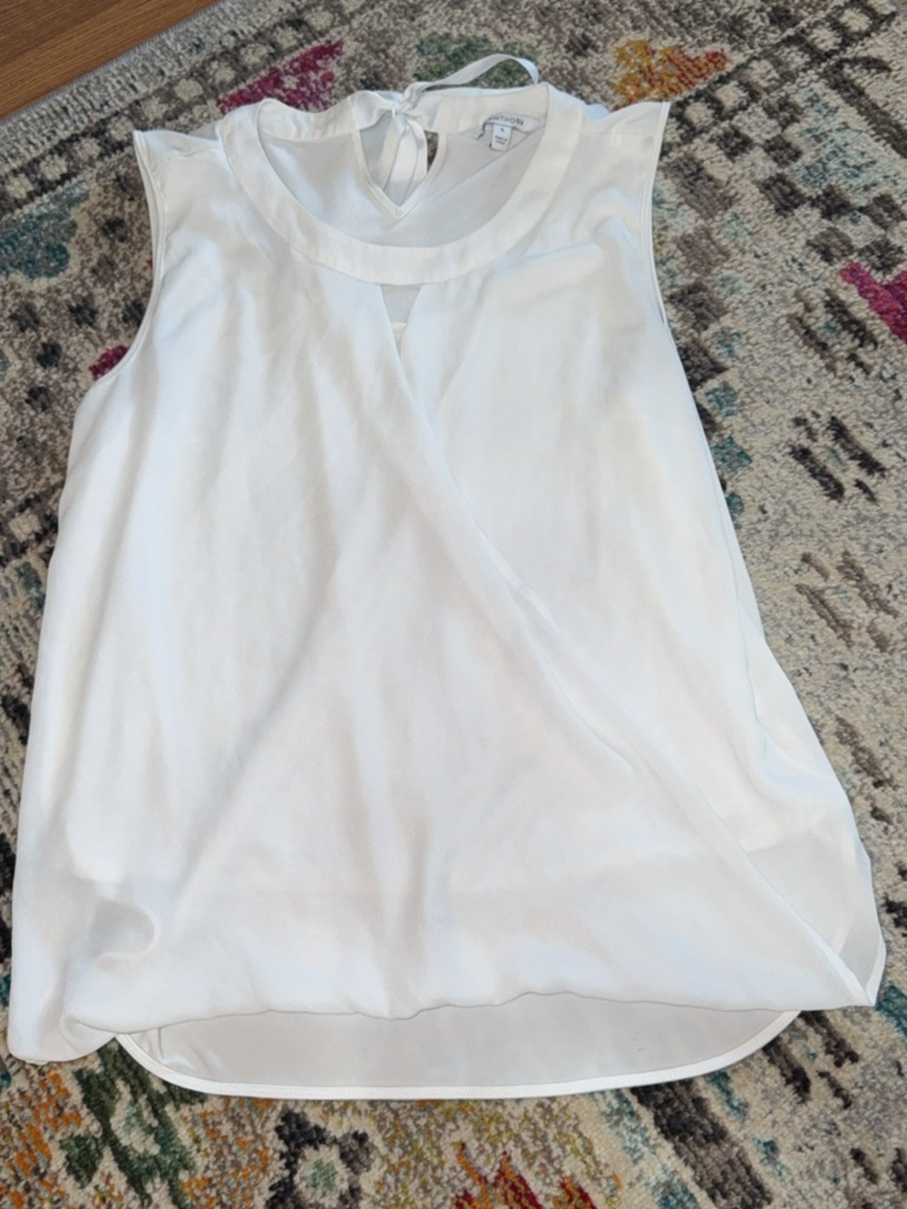 41 Hawthorn White Sleeveless Tie-Back Blouse - Classic Women's Top